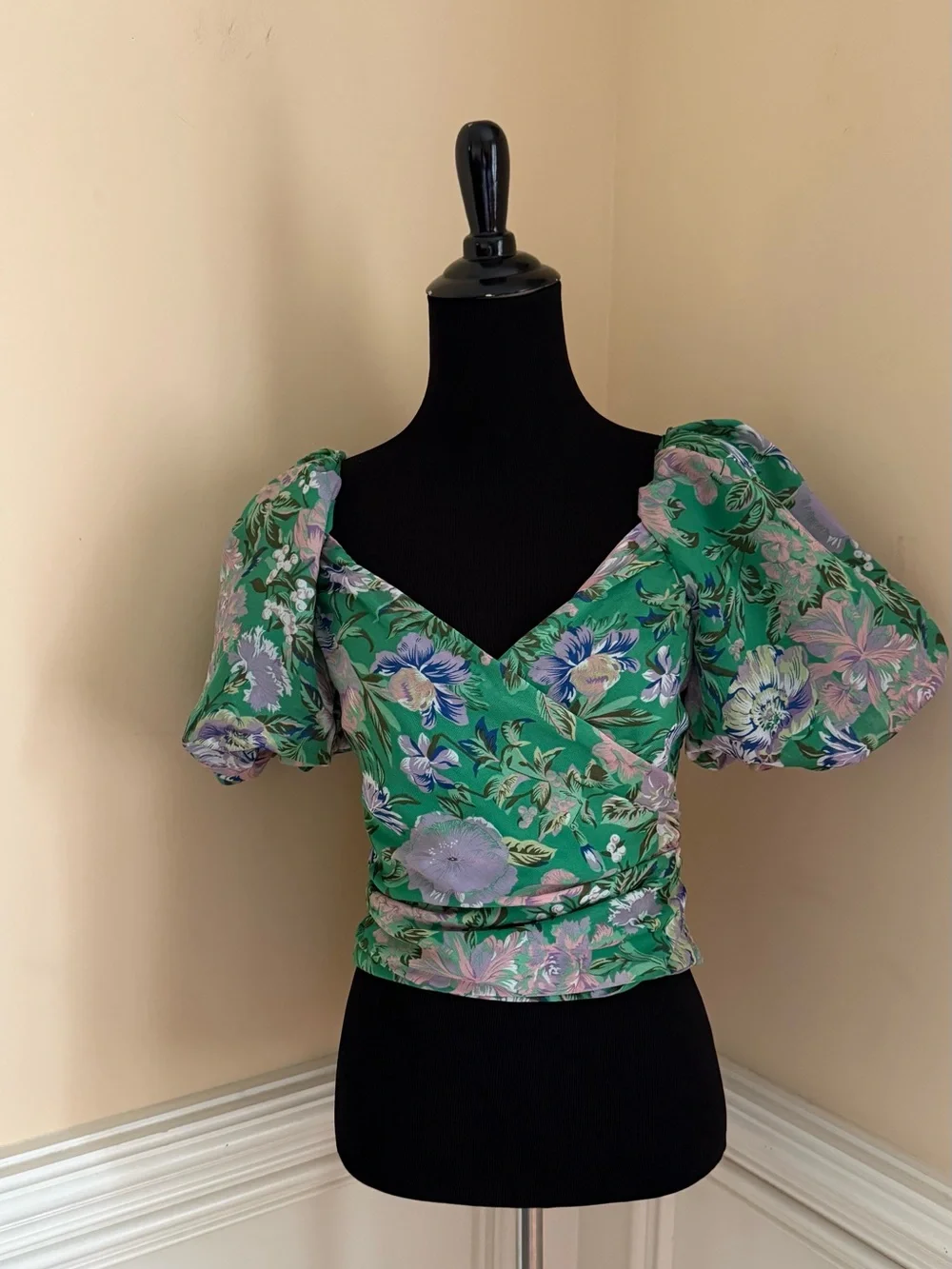 Astr Green‎ Floral Puff-Sleeve Wrap Blouse Size Small
